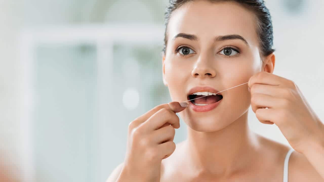 The Link Between Poor Flossing and Gum Disease Newbury