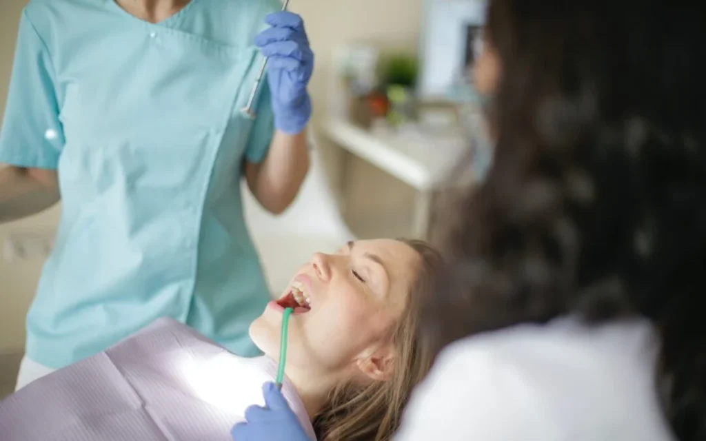 What Happens When You Don’t Produce Enough Saliva Newbury?
